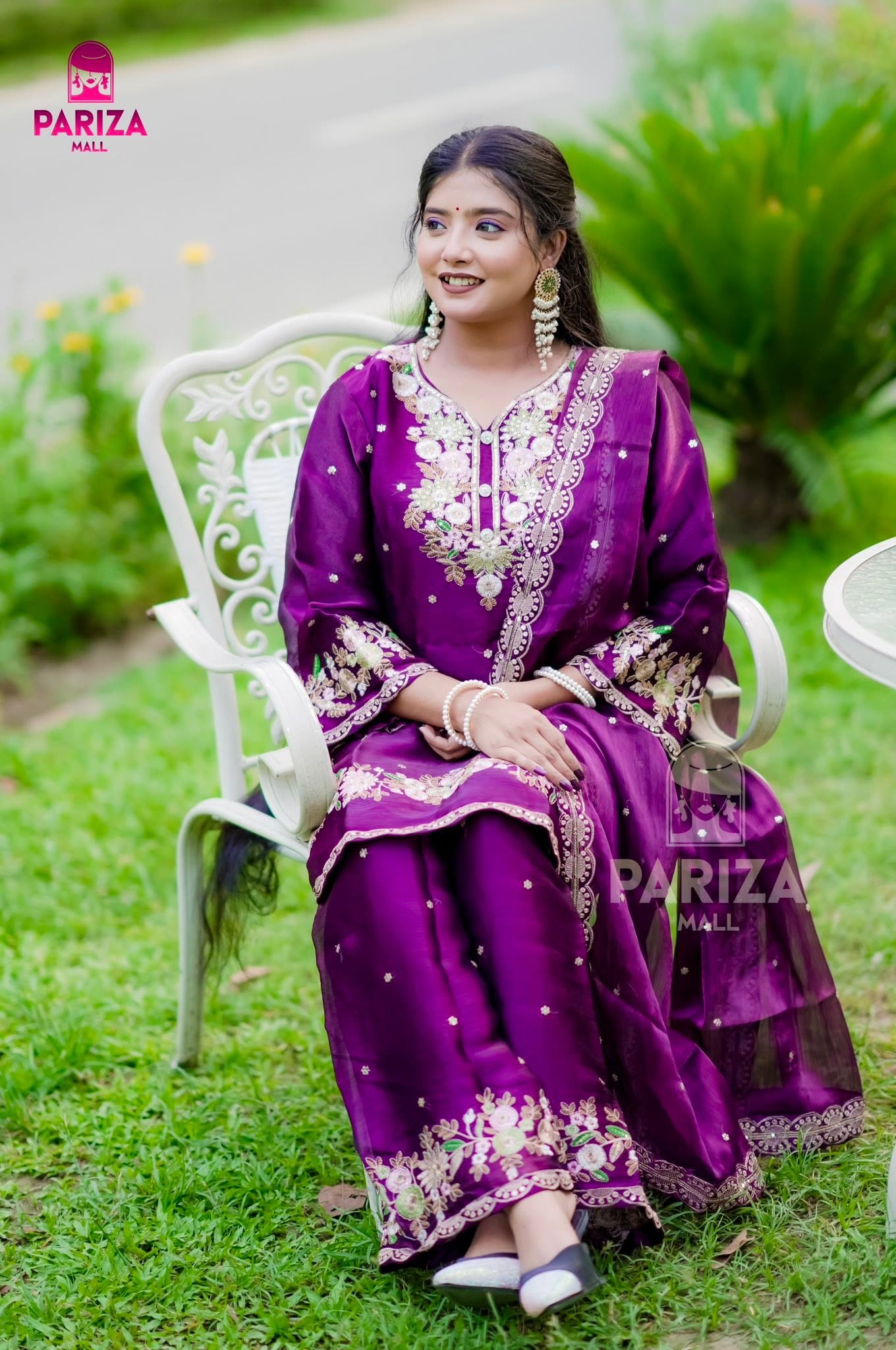 ইন্ডিয়ান জিমিচু প্রিমিয়াম থ্রিপিস